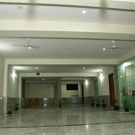 Sadabahar Regency Otel Bahora Dış mekan fotoğraf